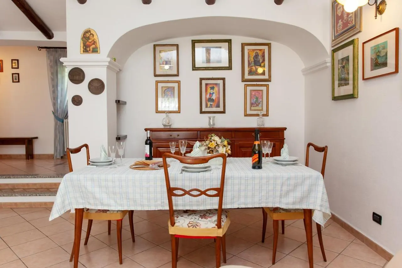 Residenza Le Magnolie Villa Orosei Italy